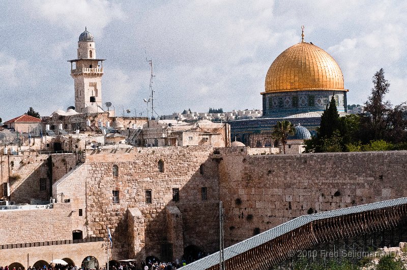 20100408_091748 D300.jpg - Western Wall and Dome of the Rock; also minaret of El-Aqsa Mosque